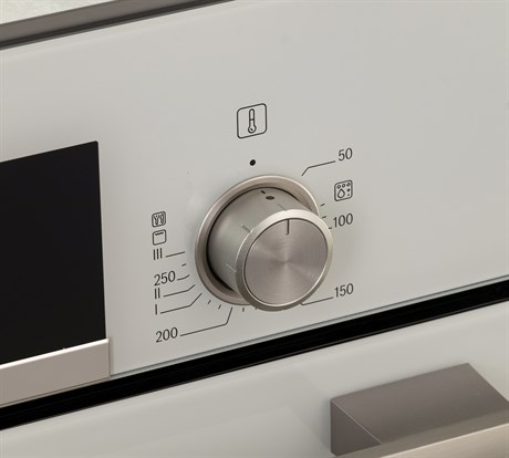 фото: Духовой шкаф Bosch HIJ517YW0R