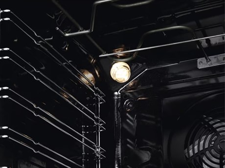 фото: Духовой шкаф Electrolux EOB6220AOR
