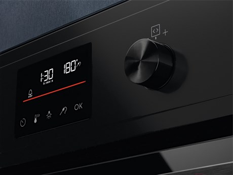 фото: Духовой шкаф Electrolux EOD4P57H