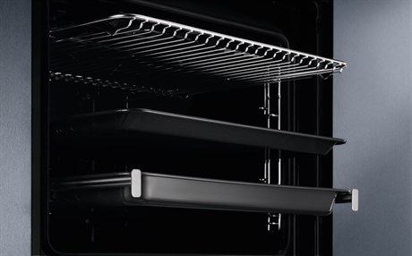 фото: Духовой шкаф Electrolux EOD5C50Z