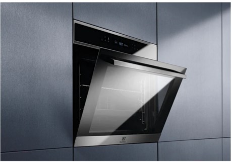 фото: Духовой шкаф Electrolux EOE7P31X