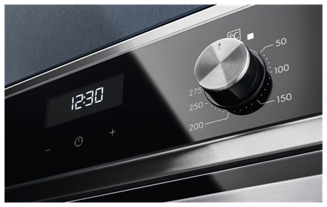 фото: Духовой шкаф Electrolux EOF5C70X