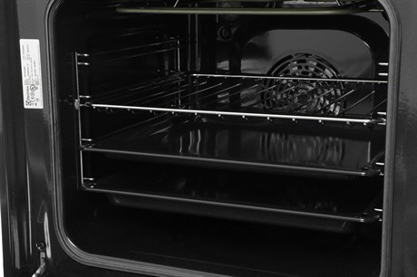 фото: Духовой шкаф Electrolux EOF5H40BX
