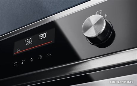 фото: Духовой шкаф Electrolux EOF6P76BX