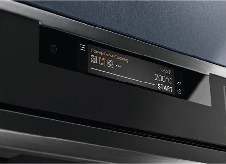 фото: Духовой шкаф Electrolux KOAAS31WT