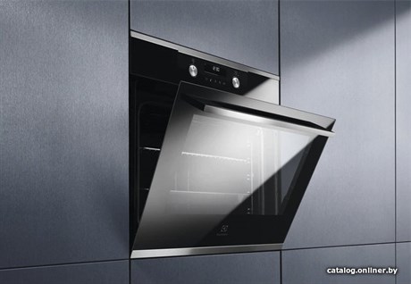 фото: Духовой шкаф Electrolux KODDP77X
