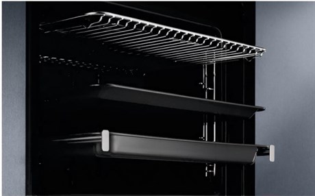 фото: Духовой шкаф Electrolux KOEAP31WT