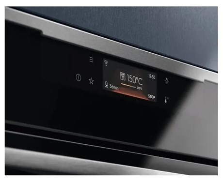 фото: Духовой шкаф Electrolux KOEBP39WX