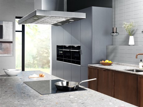 фото: Духовой шкаф Electrolux KVLAE00WT
