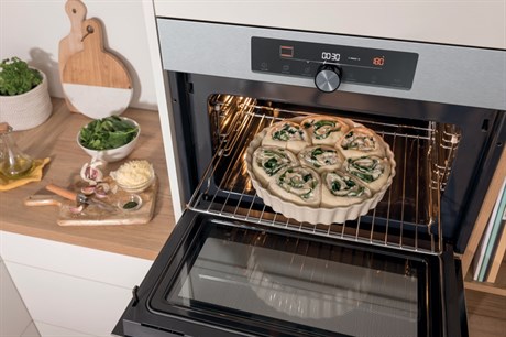 фото: Духовой шкаф Gorenje BCM4547A10X