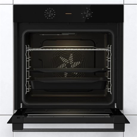 фото: Духовой шкаф Gorenje BO6717E03BG