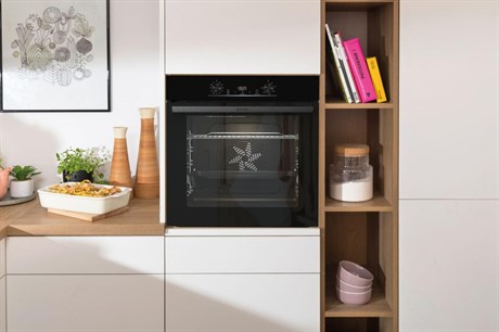 фото: Духовой шкаф Gorenje BO6735E05B