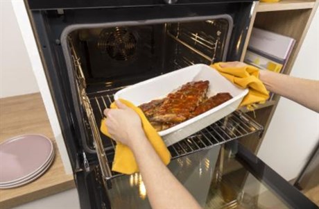 фото: Духовой шкаф Gorenje BOS6737E09WG