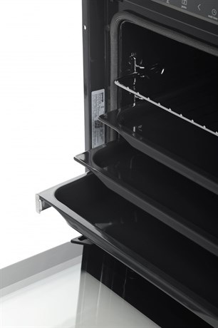 фото: Духовой шкаф Gorenje BPS6737E14BG