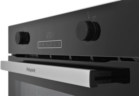 фото: Духовой шкаф Hotpoint-Ariston FE8 1231 SMP BLG