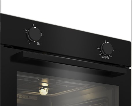 фото: Духовой шкаф Indesit IFE 2420 BL