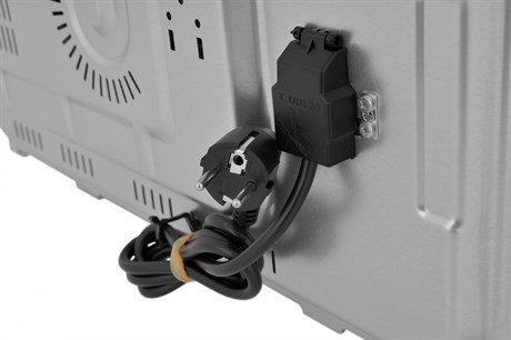 фото: Духовой шкаф Indesit IFE 3634 WH
