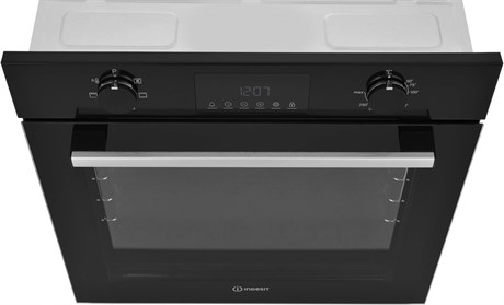 фото: Духовой шкаф Indesit IFE 3644 BL