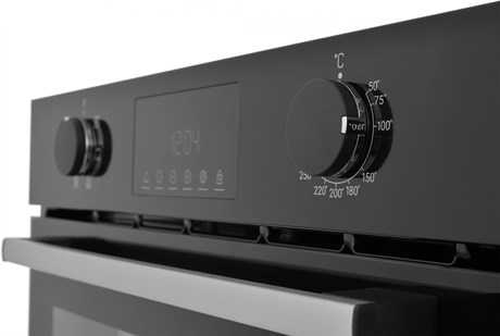 фото: Духовой шкаф Indesit IFE 3644 BL