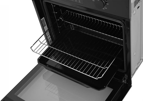 фото: Духовой шкаф Indesit IFE 3644 BL
