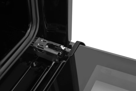 фото: Духовой шкаф Indesit IFE 3644 J BL