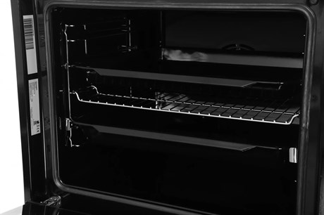 фото: Духовой шкаф Indesit IFE 3841 JC IX