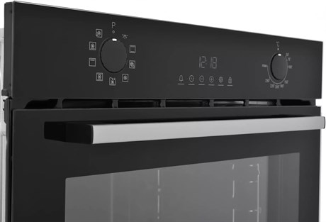 фото: Духовой шкаф Indesit IFE 4841 J BL