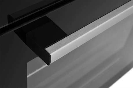фото: Духовой шкаф Indesit IFE 4841 J BL