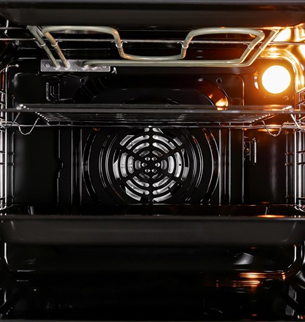 фото: Духовой шкаф LEX EDM 6073C IV Light