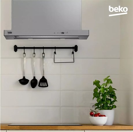 фото: Кухонная вытяжка Beko HNT 61630 X
