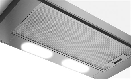фото: Кухонная вытяжка Indesit INT 62HR X