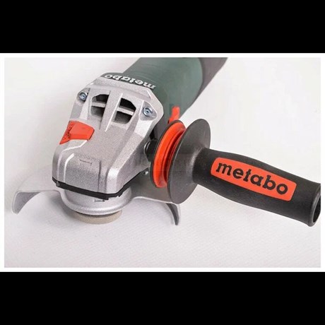 фото: Шлифовальная машина METABO WE17-125
