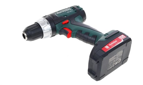 фото: Дрель-шуруповерт METABO BS 18 L
