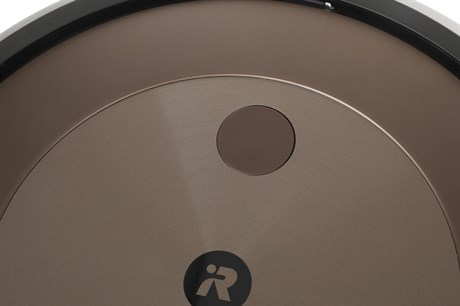 фото: Пылесос iRobot Roomba J9+