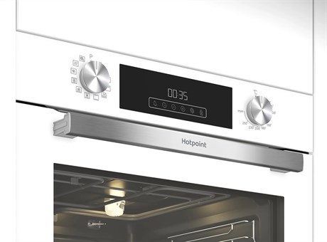 фото: Духовой шкаф Hotpoint HFE8 1221 H WH