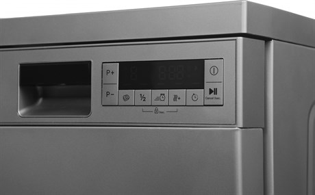 фото: Посудомоечная машина Hotpoint HFS 1C57 S