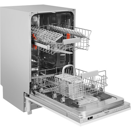 фото: Посудомоечная машина Hotpoint HSIC 3T127 C