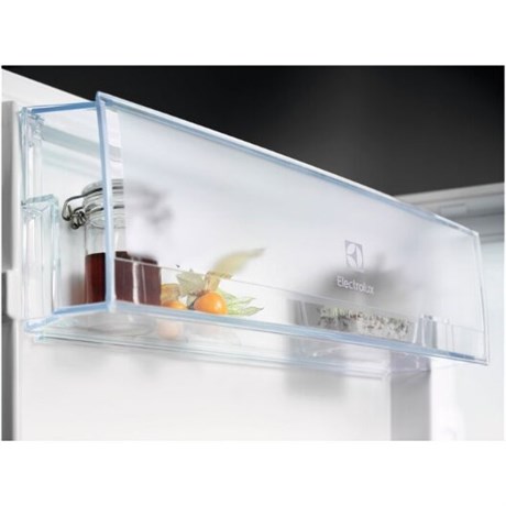 фото: Холодильник Electrolux LXB2AE82S