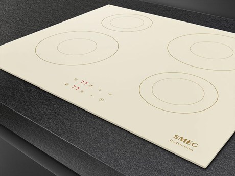 фото: Варочная панель Smeg SI2641DP