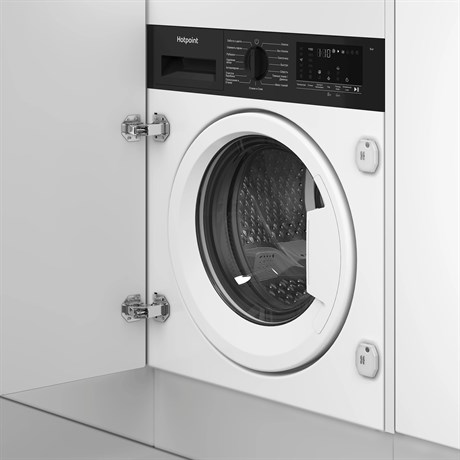 фото: Стиральная машина Hotpoint WBIH 8490 VWB
