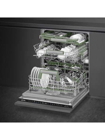 фото: Посудомоечная машина Smeg STL7324AQL