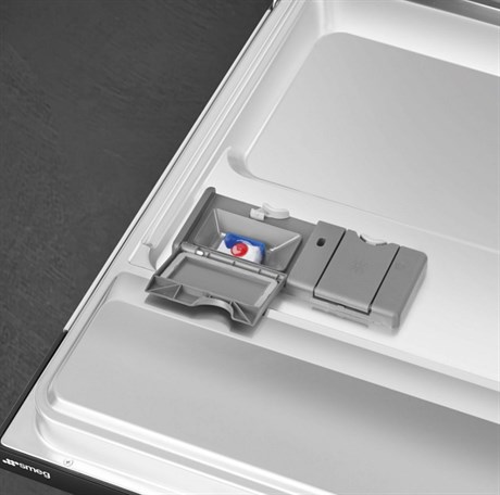 фото: Посудомоечная машина Smeg STL362DQ