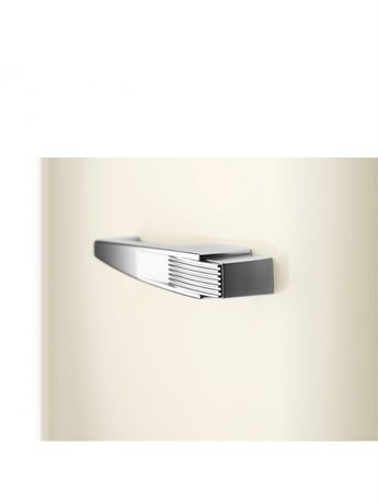фото: Холодильник Smeg FAB28LCR6