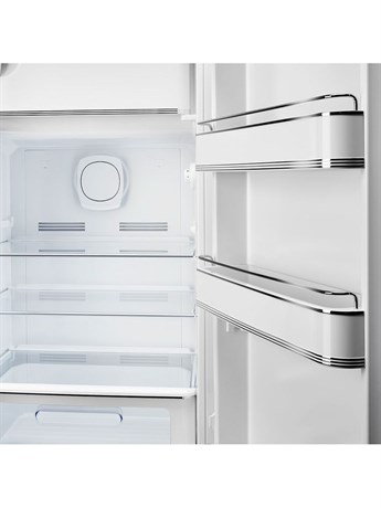 фото: Холодильник Smeg FAB28RWH6