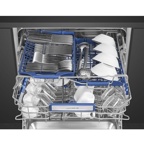 фото: Посудомоечная машина Smeg STL333CL