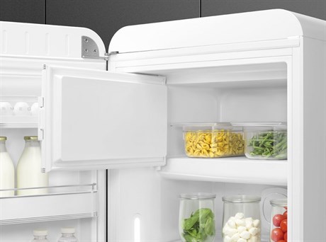 фото: Холодильник Smeg FAB28LWH6