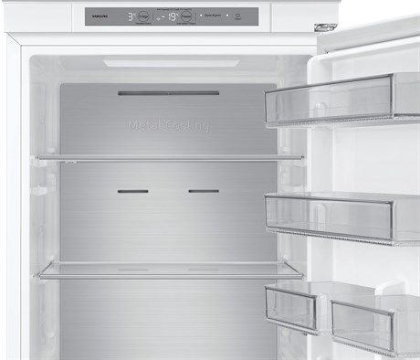 фото: Холодильник Samsung BRB80F30BES0EO