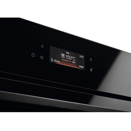 фото: Духовой шкаф Electrolux EOB8S39H