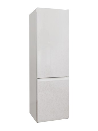 фото: Холодильник Hotpoint HT 5200 C AB