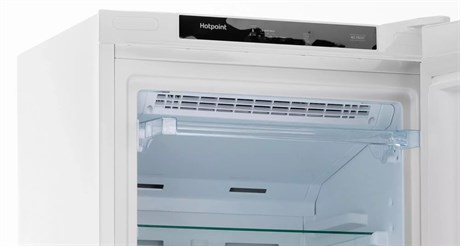 фото: Морозильная камера Hotpoint HFZ 5171 W
